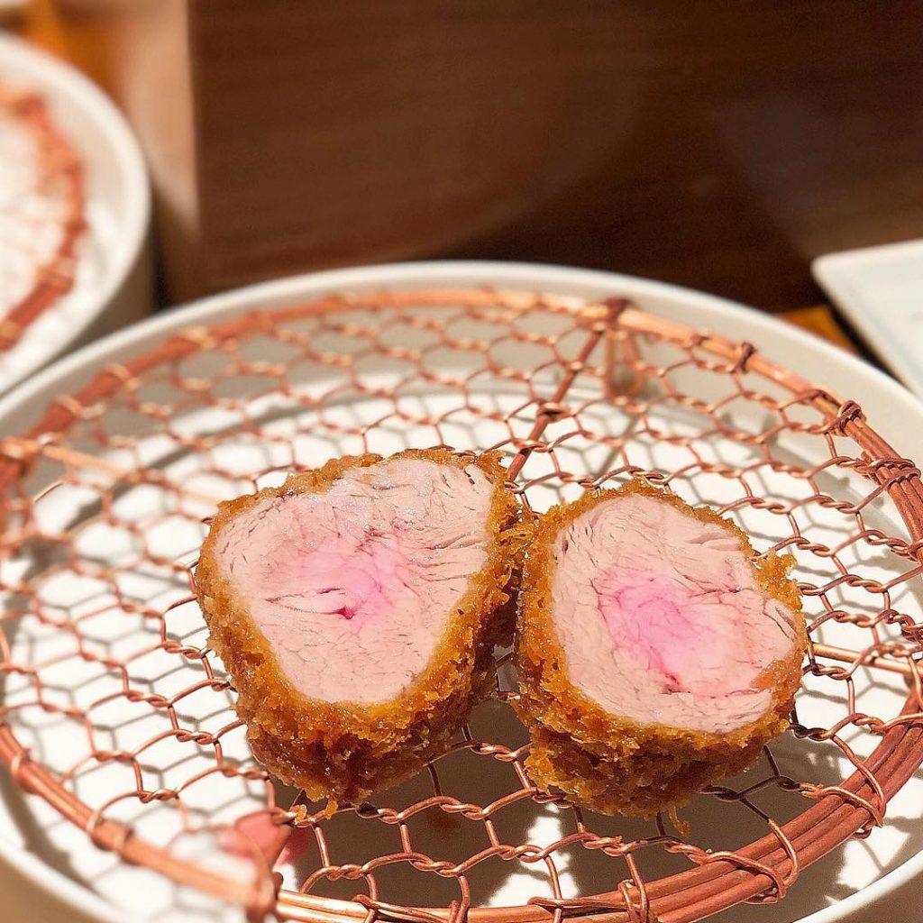 Katsukami Ginza ——— Lunch – Tonkatsu (Deep fried pork) ——— Offered deep-fried of variety&hellip;