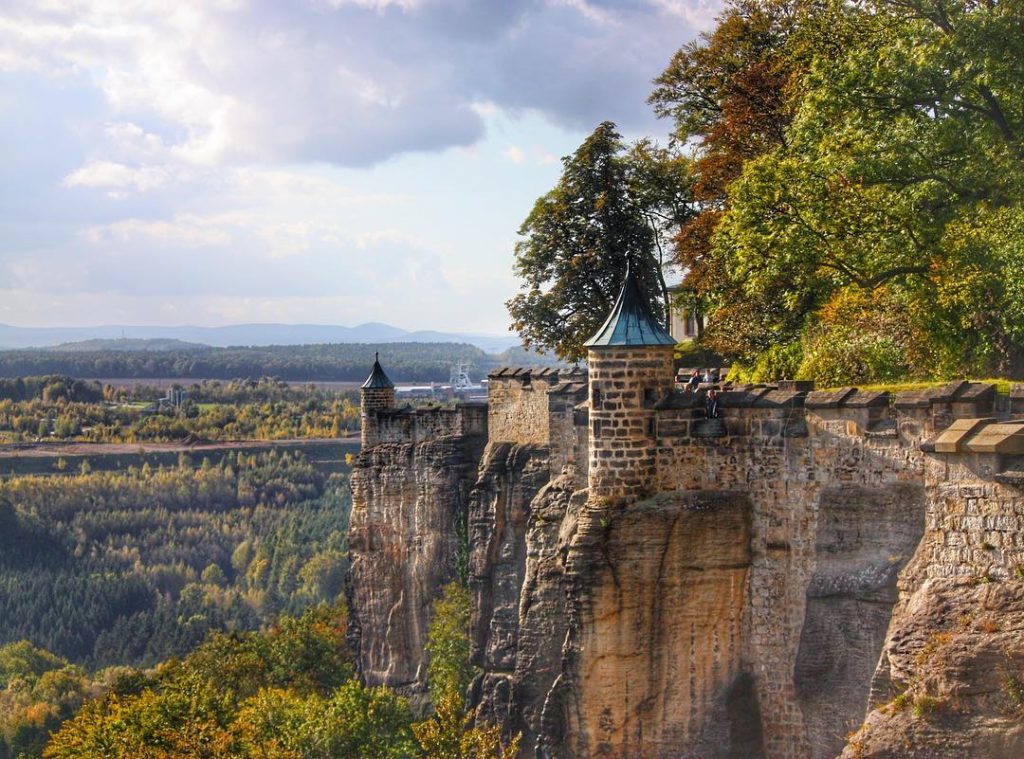 Festung Königstein, Germany #travel #travelblogger #traveling #germany #castle #kings_villages #bnesimppl