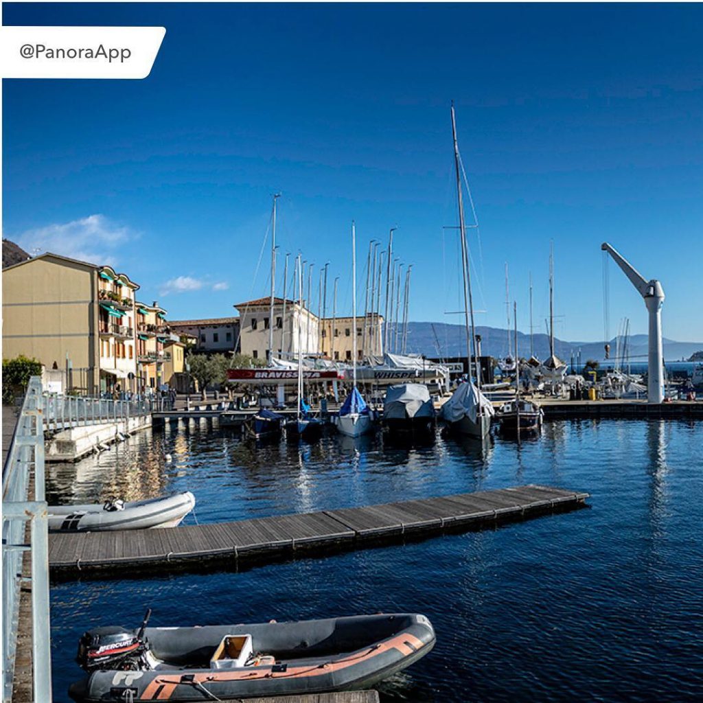 Morning Lake Garda #ig_europe #discover_vacations #hello_worldpics #moodygrams #travellingthroughtheworld #tlpicks #livetravelchannel #travelawsome #awesomepix #hello_worldpics #travel&hellip;