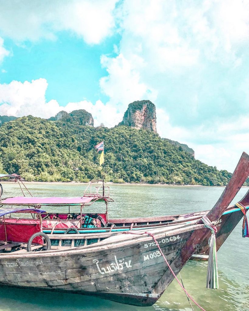 BRING ME BACK . KRABI ???????? . . . #thailande #krabithailand #thailand_ig #thailandtravel #longtailboat&hellip;