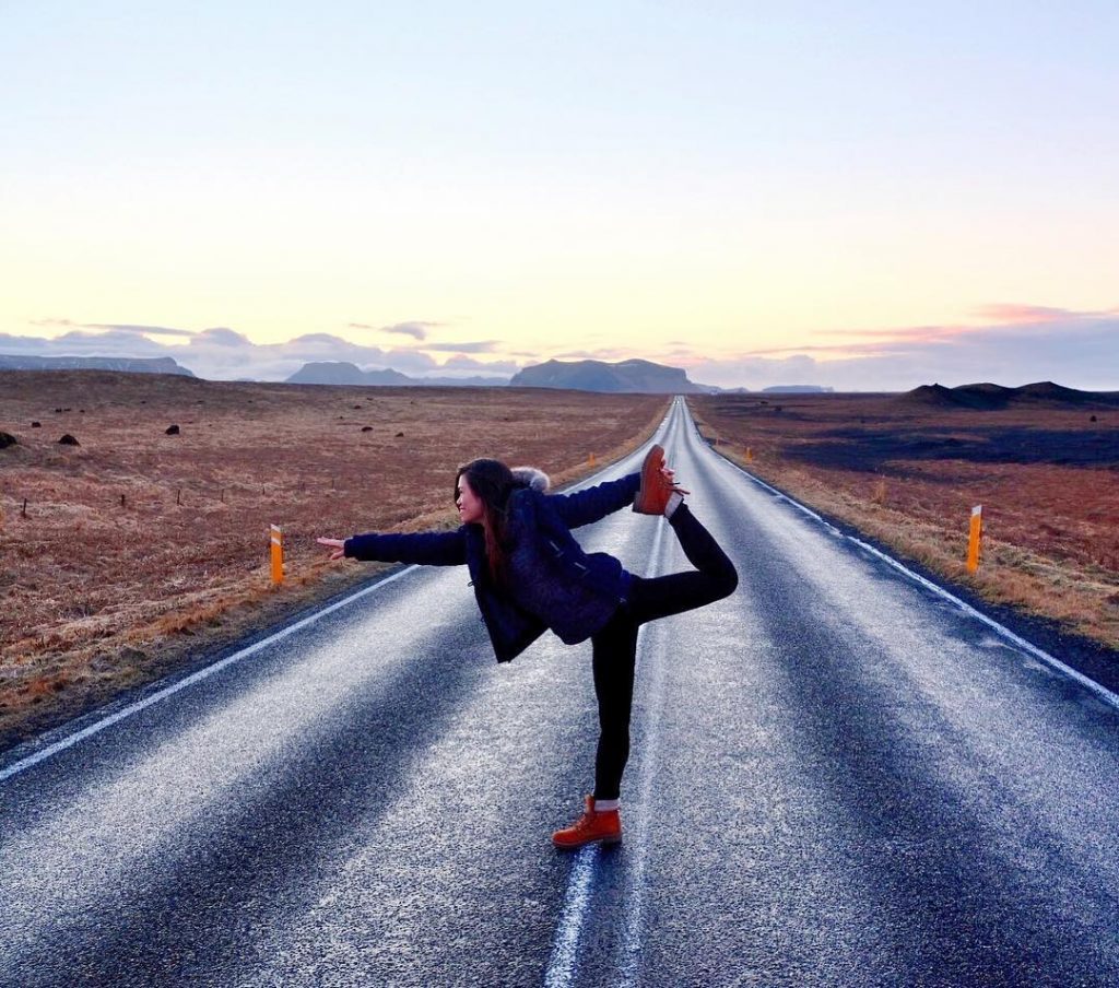 Happy International Women’s Day! . . . . #internationalwomensday #dancerpose #yoga #yogapose #iceland #ringroad&hellip;