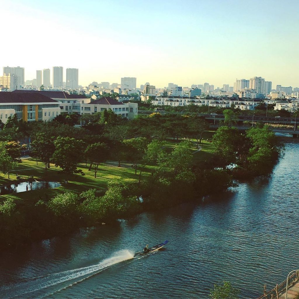 When you love it, you love it, no “why” #weekendmood #homesweethome #feelingloved #feelingthankful #riverlovers&hellip;