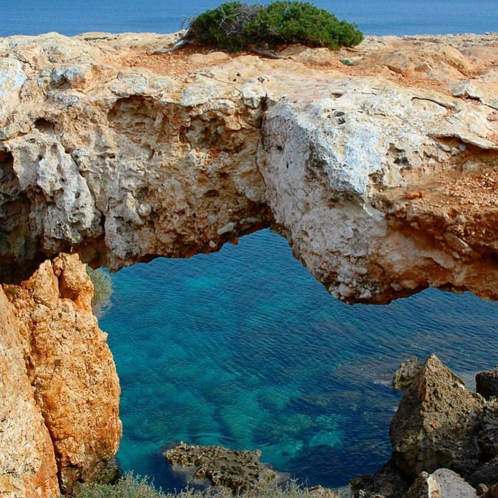 Одна из самых красивых достопримечательностей Кипра это национальный парк Каво Греко, в курортном районе&hellip;