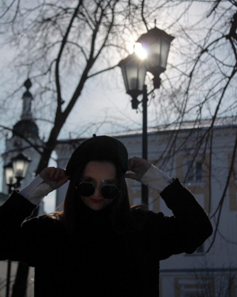 Are you sick of bérets? • • • #Ярославль #россия #весна #yearabroad #russia #photooftheday&hellip;