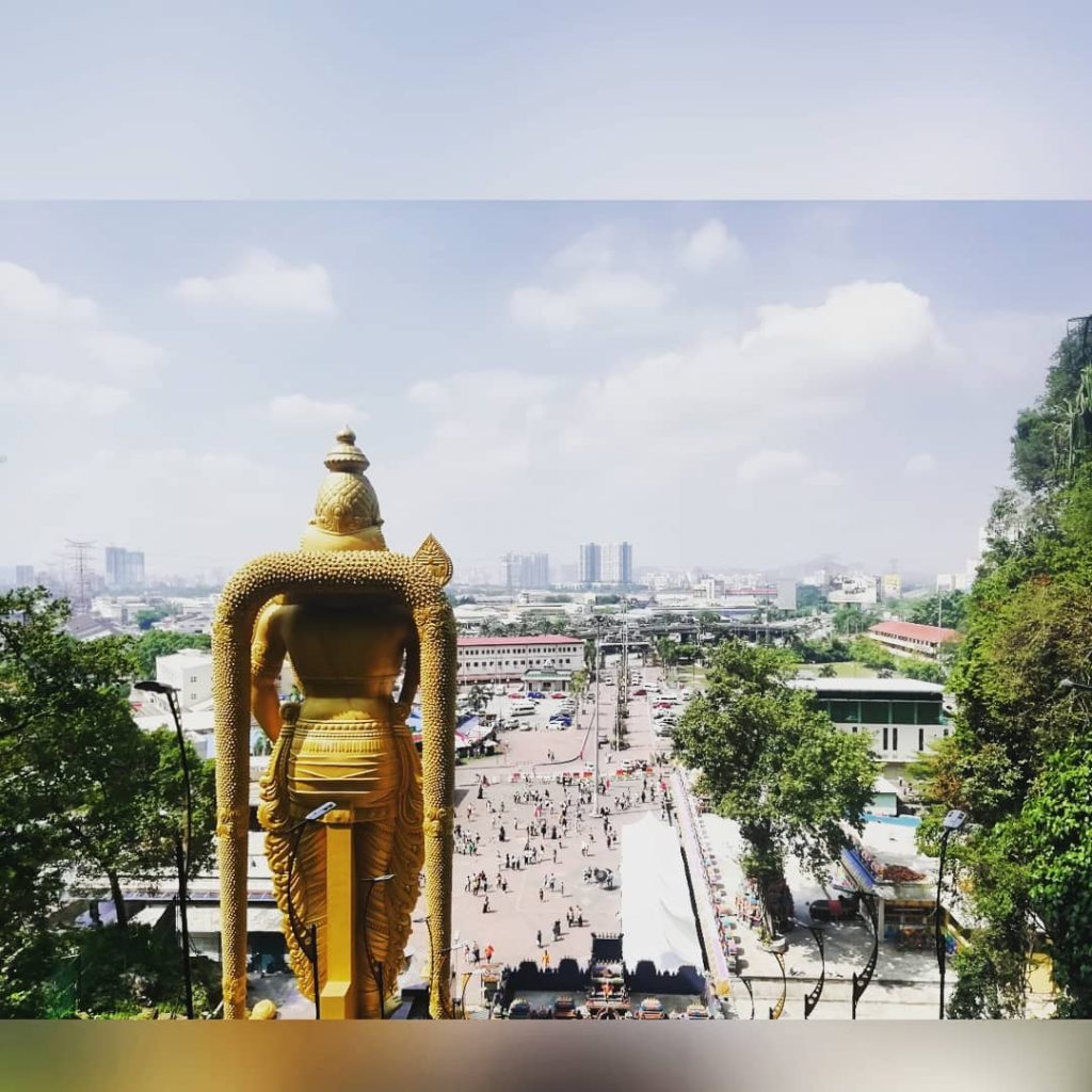 Batu Caves Last site Before heading back to Denmark tomorrow. #malaysia #travelphotography #malaysia #cave&hellip;