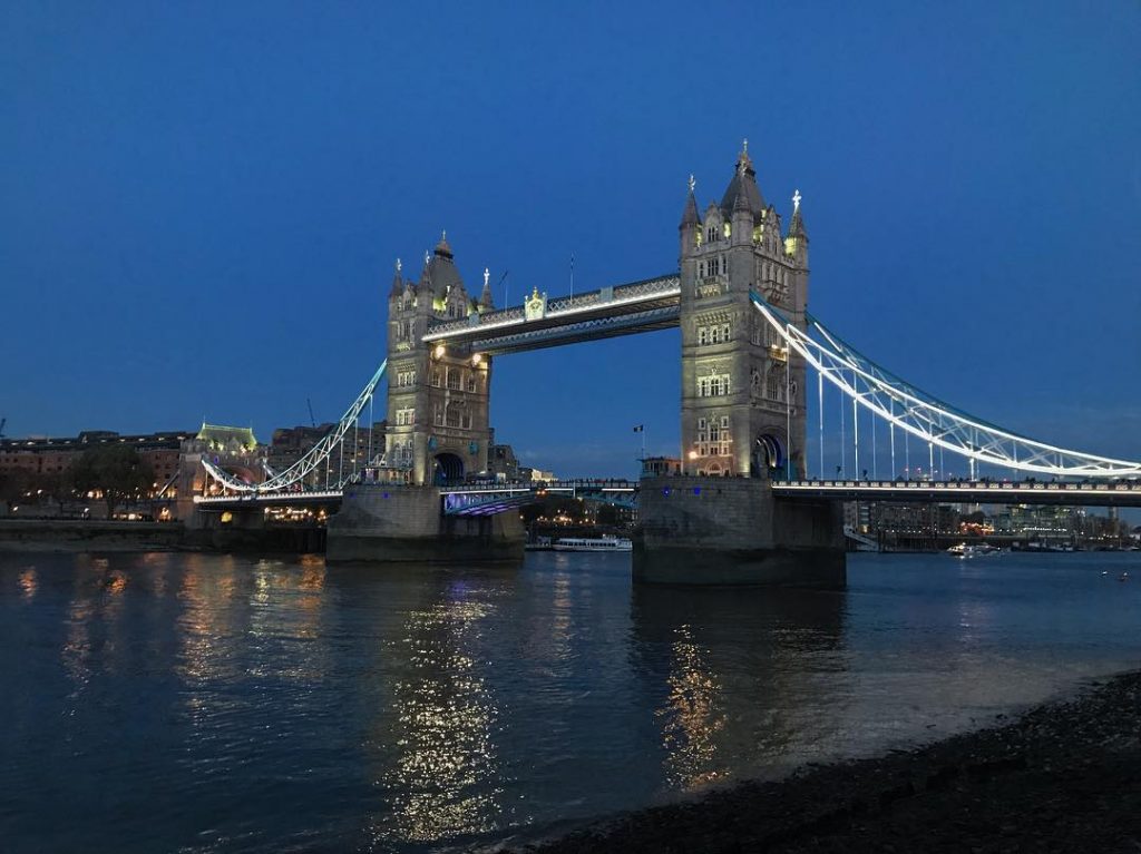 #england???????? #england #英國 #london #travel #backpackers #adventuretime #背包客 #igerslondon #iamtb #travelrepost #bnesimppl #londontravel #englandtravel…