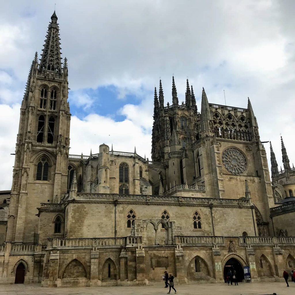 Catedral de Burgos #travel #travelphotography #cultura #historia #travelgram #instagramers #discovereurope #bnesimppl #discoverychannel #historia #travelgram