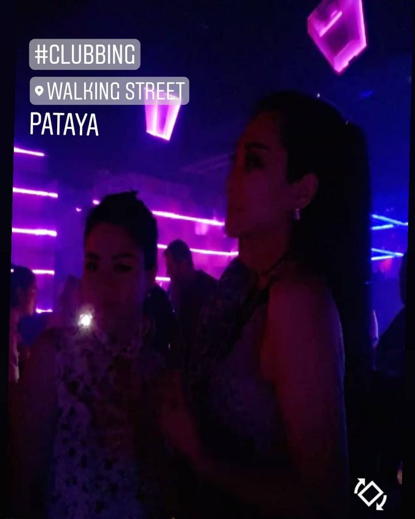 #pattaya #walkingstreet #thailand #bnesimppl #tourist #tourism #travelling #traveller #travelblogger #travelblog #travel #club #clubbing #party&hellip;