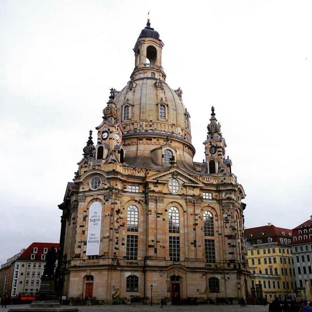 Церковь Фрауэнкирхе в Дрездене одна из самых значительных лютеранских церквей города. В годы Второй&hellip;