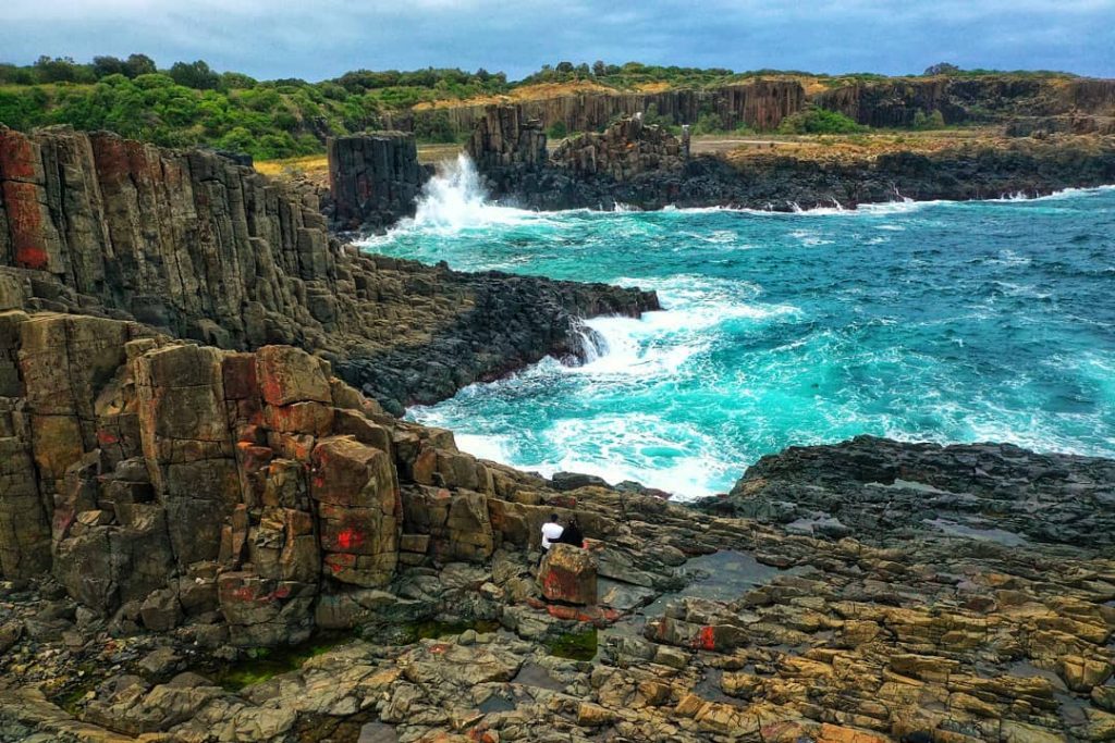 Cant get enough of bombo headlands quarry! . @randomclicx_hemudarji @jigard12 . . #visitnsw #visitwollongong&hellip;