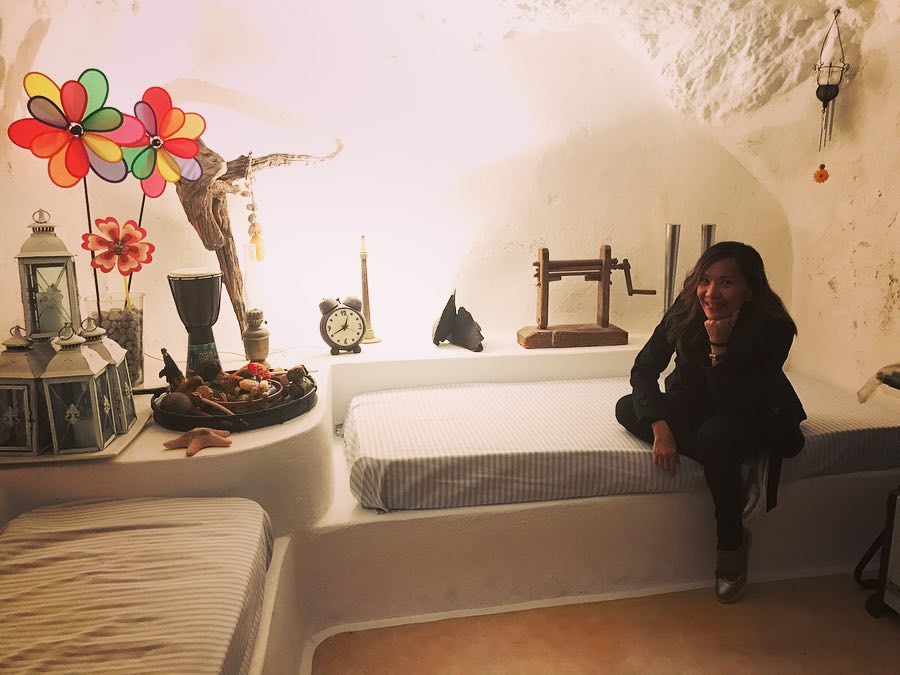 Always love this cave stone house that belongs to an architect Greek friend. ＊&hellip;