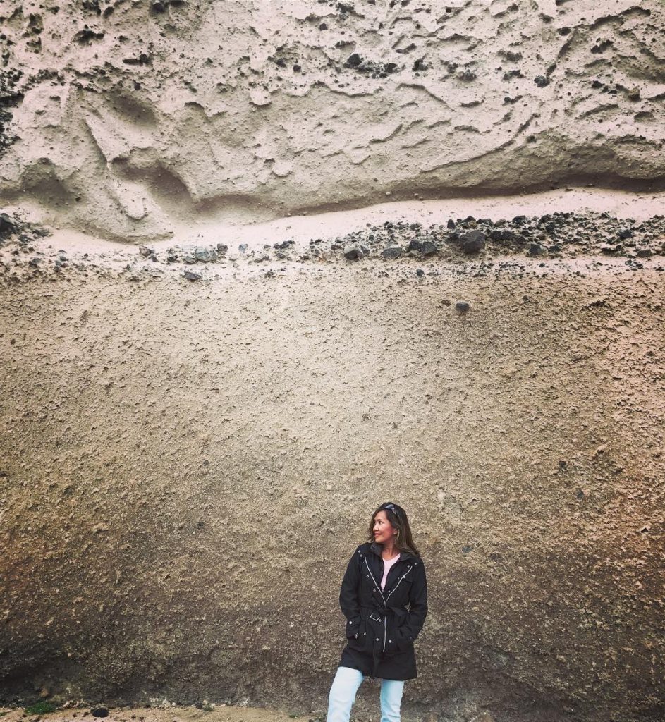 Santorini is not only the blue dome church. ≡ I had a walk on&hellip;