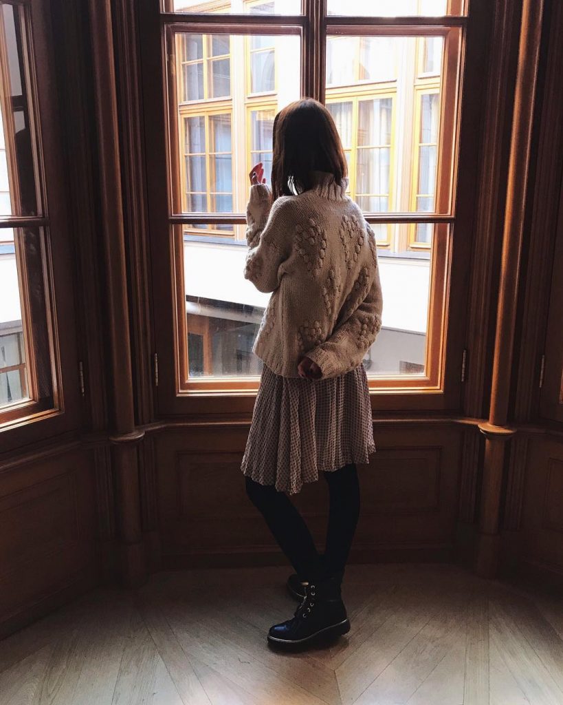 Сеньор Наполнен продумывает план по захвату мира Поди пойми,как тут ноги перемешались