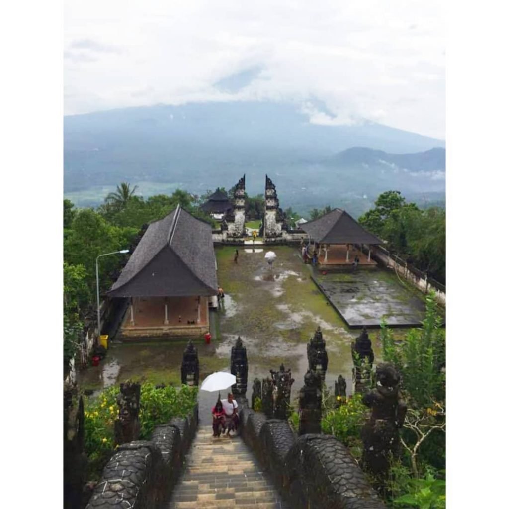 #lempuyangan #temples #temple #religionofpeace #religion #liveandletlive #bali #baliindonesia #livelifetothefullest #exploretheworld #explore #exploreandcapture #capture #captured…