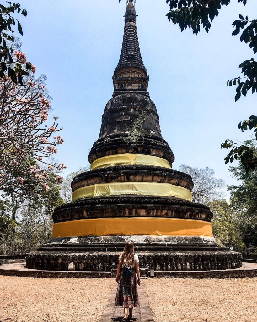 This pagoda is more than 700 years old! ⠀ ⠀ ⠀ Being from such…