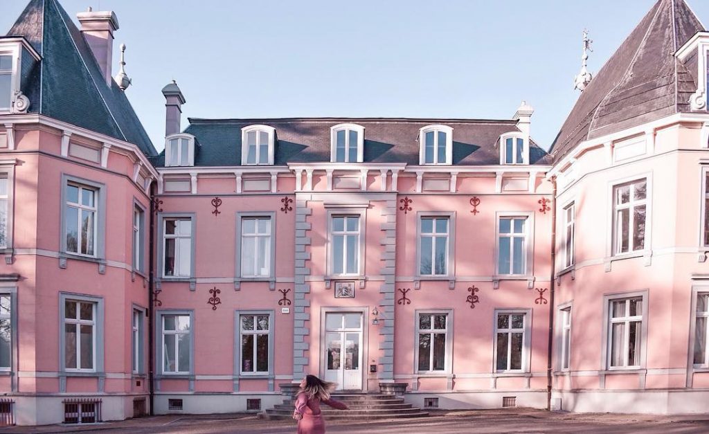 Aaand I added another pink castle to the list! This time I discovered one…