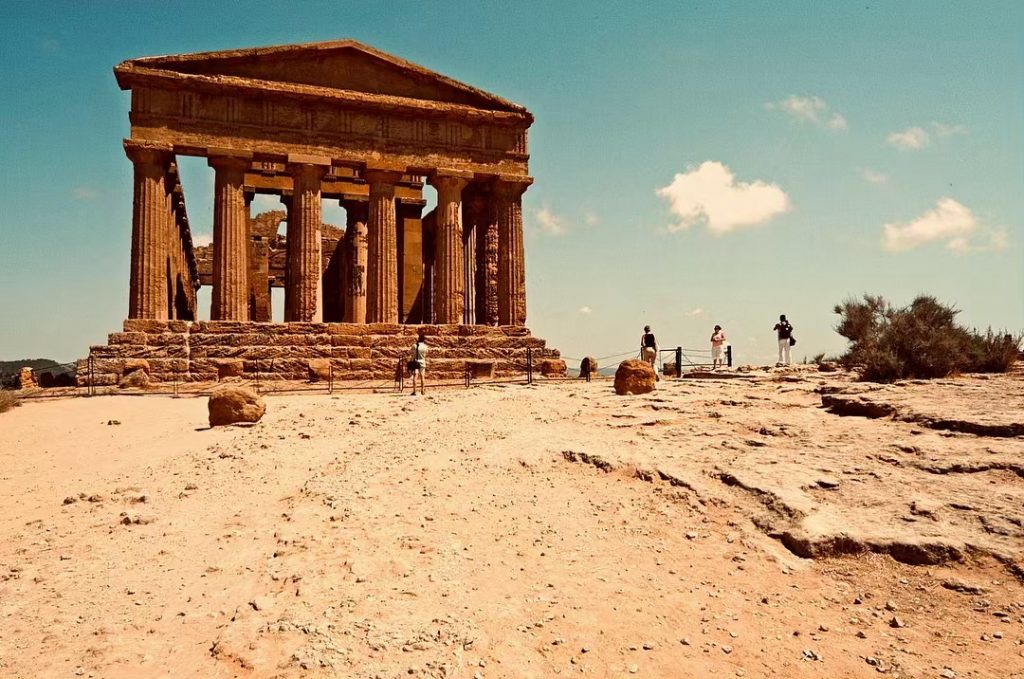 #fotartplgz #bnesimppl #traveldestinations_ig Edited with: @carbonblackandwhite _ #travel #traveling #vacation #visiting #instatravel #instago #instagood&hellip;