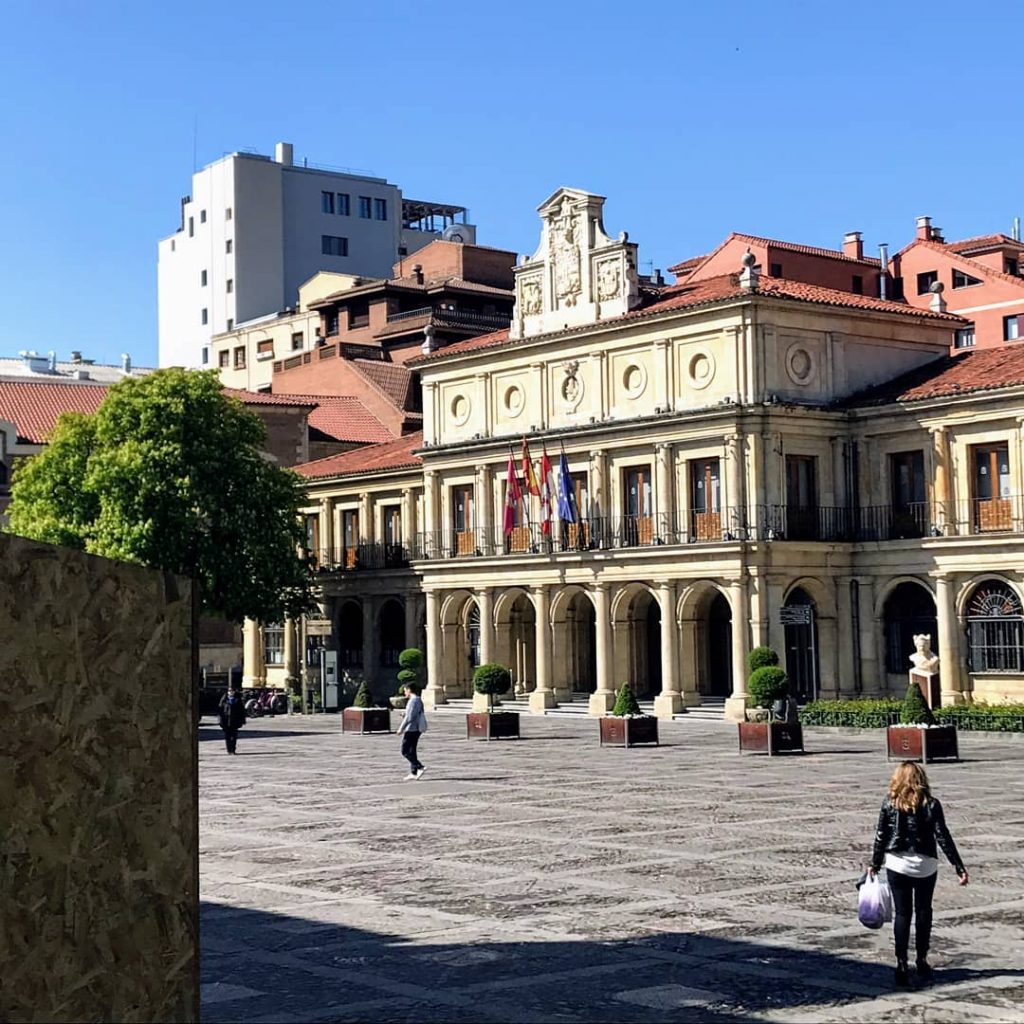 León #travel #video #viajes #cultura #historia #travelgram #instagramers #discovereurope #bnesimppl #discoverychannel #photographer #photography #photo