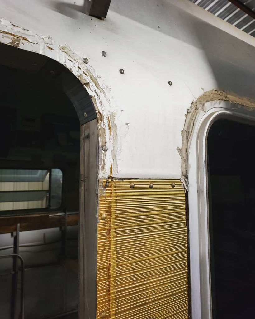 PSA: Don’t use silicon caulk on the exterior of your camper. It doesn’t permentantly&hellip;