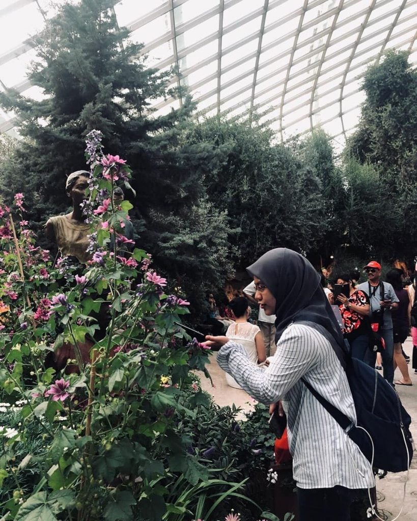 Appreciate your surrounding. #travel #traveling #singapore #flowerdome #sentosa #traveler #universalstudios #sentosaisland #instagood #trip #holiday…