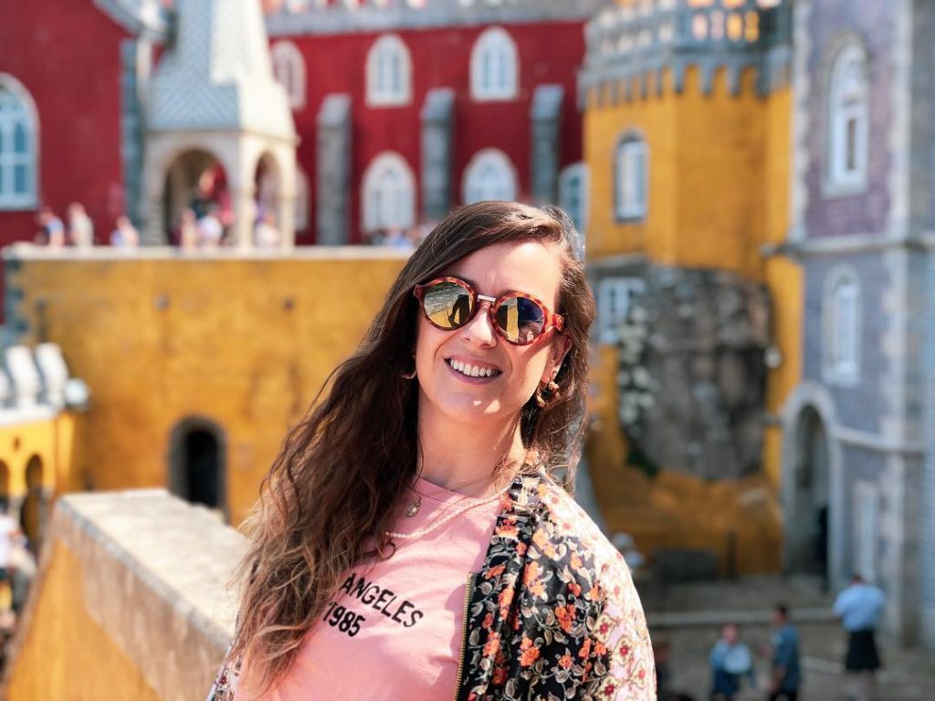 Smile for life that’s Friday ️ . . . #life #girls #woman #smileforlife #peace&hellip;