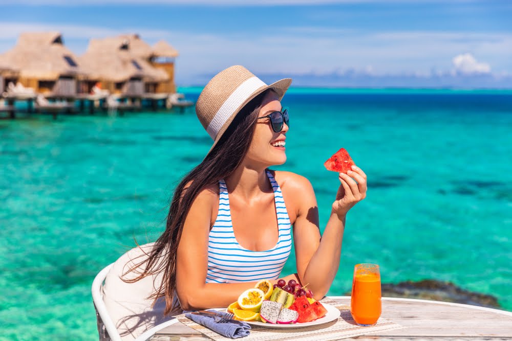 How to Stay Healthy While Traveling