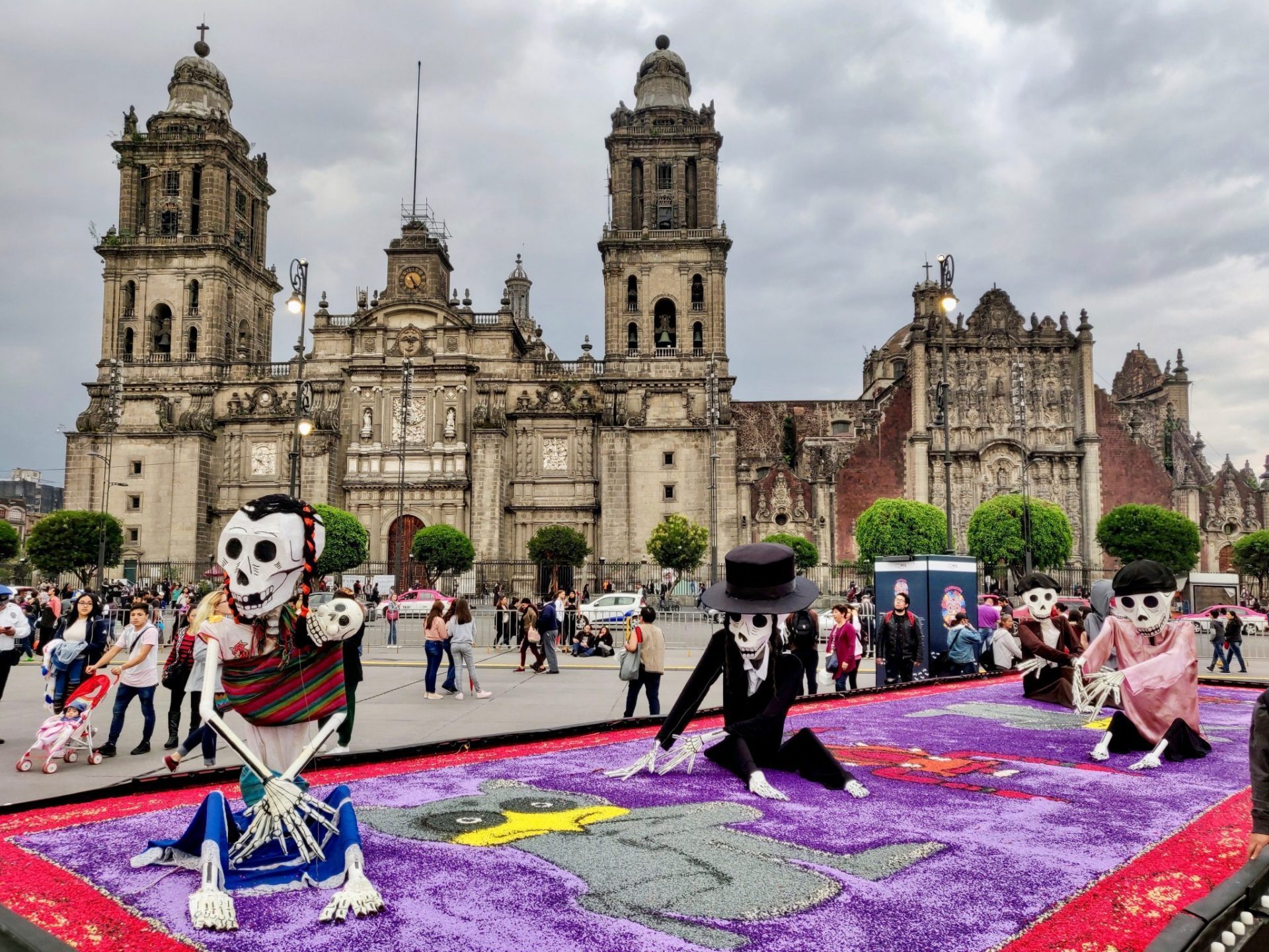 altars in Zócalo square