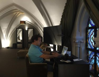 Time to work, mail, mail, Время поработать, почты накопилось….. #bnesimppl