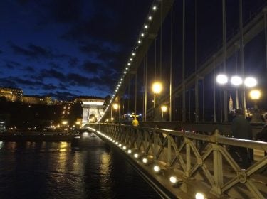 #danube #danuberiver #danubehome #riverdanube #chainbridge #budapest #lánchíd #europe #hungary???????? #budapestcity #budapest???????? #budapesthungary #budapest_hungary #budapestagram…