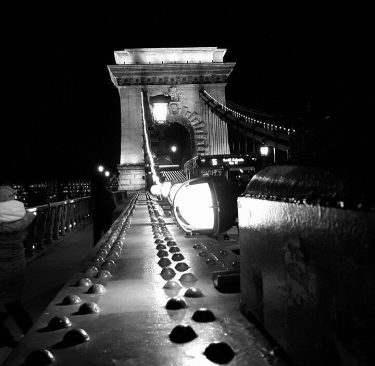 #danube #danuberiver #danubehome #riverdanube #chainbridge #budapest #lánchíd #europe #hungary???????? #budapestcity #budapest???????? #budapesthungary #budapest_hungary #budapestagram…