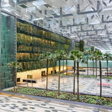 Jetzt kann der Urlaub #airport #singapure #architecturephotography #architectureporn #architecture #city #happy #travel #reisen #enjoyyourlife…