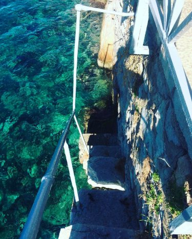 #greece???????? #hydraisland #hydra #greece #希臘 #airbnbgreece #travel #backpackers #adventuretime #背包客 #igers_greece #igersgreece #iamtb #travelrepost…