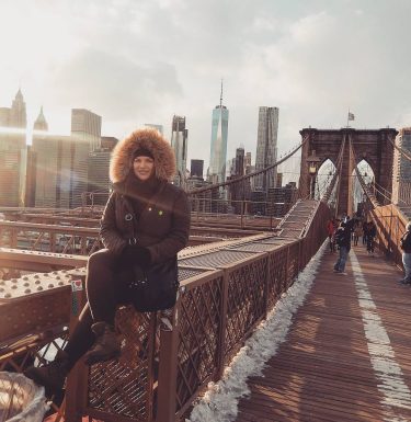 Cold day in New York City #newyork #newyorkcity #winter #cold #brooklynbridge #brooklyn #skyline #beautiful…