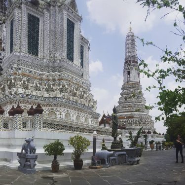 #bangkok #thailand #watarun #sun #sunny #culture #city #happy #travel #reisen #holiday #enjoyyourlife #architecturephotography #architectureporn…