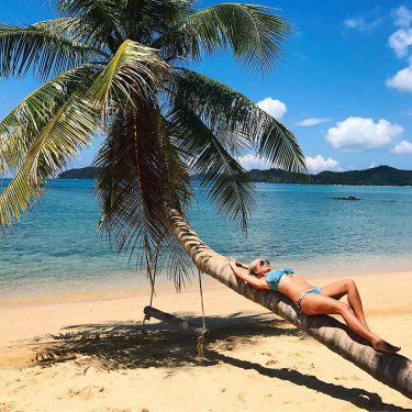 Sleeping girl ️ #kohmakisland #thailand #palmtrees #girl #relax #blonde #blondgirl #slovakgirl #traveler #traveling #paradise…