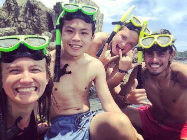 #taiwan???????? #keelung #sunrise #friends #backpackers #龍洞 #浮潛 #snorkeling #adventuretime #travelnorthtaiwan #hiking #bpintaiwan #taiwan_dream #taiwantravel…