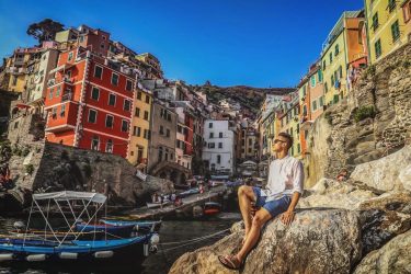 難怪這風景 能令你終生一值回味 #cinqueterre #gopro #hero5black #goprohero5 #italy #riomaggiore #crewlife #village #5terre #colourful #marina #bnesimppl