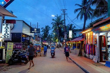 The #streets of #goa !! #india #street #streetstyle #sunset #natgeoindia #natgeotravel #natgeo #travelblogger #travelphotography…