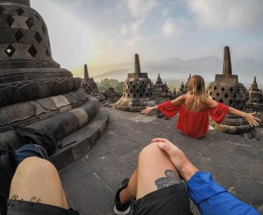 Este increíble monumento budista sobrevivió a las erupciones del volcán “Gunung Merapi” y al…