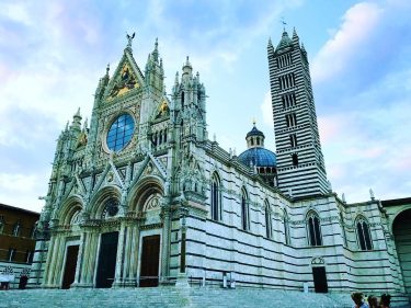 Last summer: Siena Duomo – most beautiful cathedral in Italy in my opinion :)…