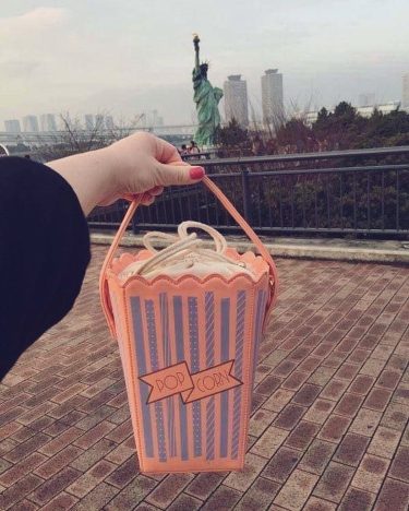 THIS bag season #november #bag #bags #baglover #traveling #shopping #bagsholic #small #cute #autumn #coldseason…