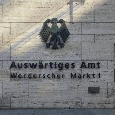 Unterwegs im Auswärtigen Amt #berlin #auswärtigesamt #auswärtigesamtberlin #diplomat #diolomats #denkmalschutz #unesco #symposium #architecturephotography #architektur…