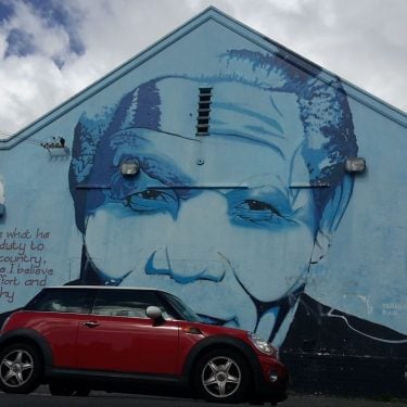 #capetownisavesome #Southafrica #streetart #streetartistry #streetartcapetown #streetartsouthafrica #streetarts #wonderlustmag #streetartphotograhy #streetartphotos #stretartworldwide #simplythebest #creativeart #creativelife…