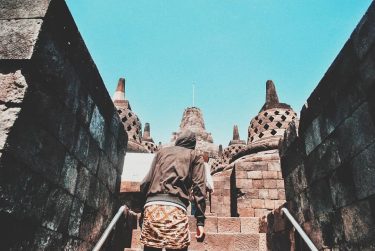 “Napak Tilas” Model: Hekal . #travel #traveller #traveling #photooftheday #travelinglady #letsgoeverywhere #backpacker #backpackers #travelgirl…