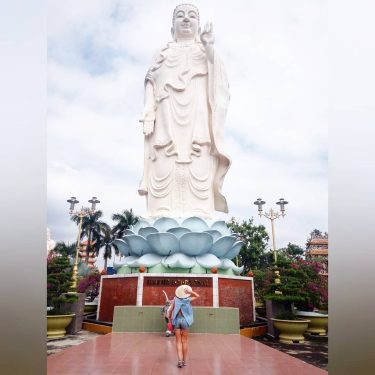 #bnesimppl #travelworld #travelislife #vietnam