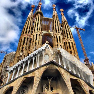 #lasagradafamilia #travelling #vacation #visiting #traveler #kadrajimizdan #perfectshot #pictureoftheday #trip #holiday #photooftheday #lifeofadventure #doyoutravel #tourism…