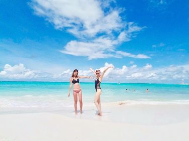 Amazing beach️????????️ . . #Cancún #cancun #mexico# #beach #beachstyle #caribbeansea #ocean #sea #blue #instatravel…