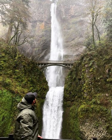 Multnomah decent I guess . . . . . #multnomahfalls #Oregon #travelphotography #travelblogger #travelgram…