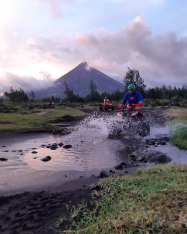 #lavatrailride #ATV #motorsport #MayonVolcano #Bicol #inaweoftheArtist #itsmorefuninthephilippines #adventure #summer2018 #philippines #lifestyle #instatravel #instagood #bnesimppl
