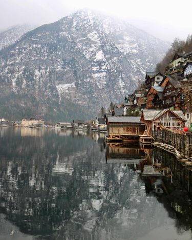 Beautiful scenery at Hallstatt. . . . . . . . #justgoshoot #lensible #travelblogger…
